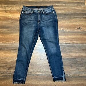 Judy Blue size 15/32 skinny for style jeans.